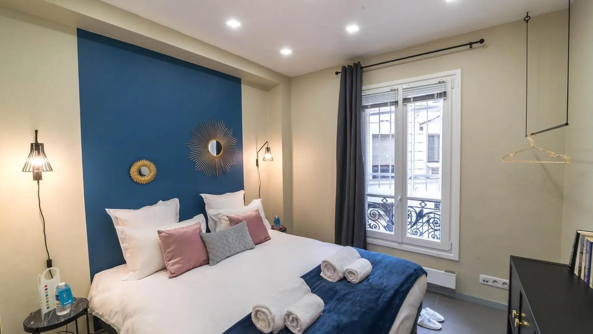 Sweett - Rue Duret * Paris
